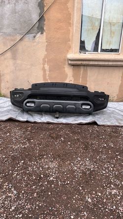 2021/26 Ram TRX front complete bumper