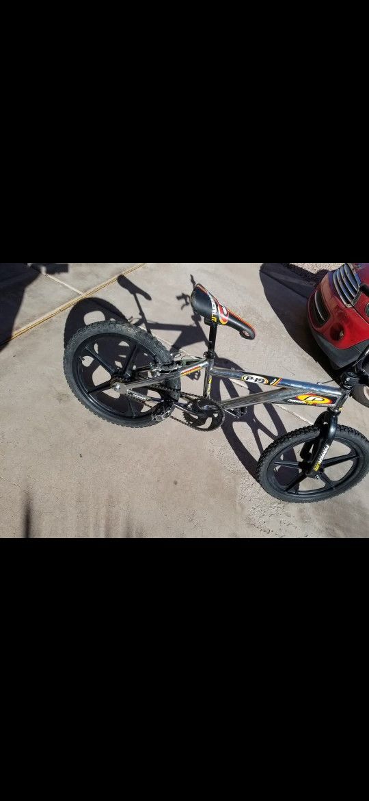Old School Powerlite Bmx. Chandler
