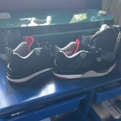 Air Jordan ‘Bred’ Sneakers 