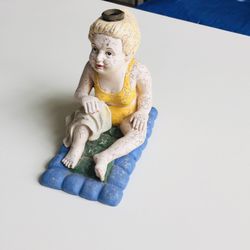 Vintage Antique Mini Fountain. 6 x 3.25 inches. Hight is 6 inches. Great bargain.