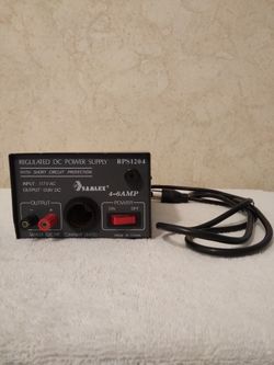 Samlex RPS1204 117V AC/13.8V DC 4-6 Amp Regulated DC Power Supply 