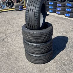 245/40R18