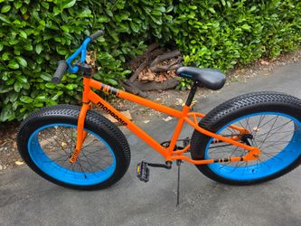 Mongoose Dozer Men's 26-Inch Fat Tire Bicycle