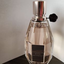Flowerbomb Bloom