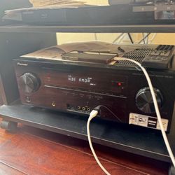 Pioneer VSX 821-K Audio/Video Multi-Channel Receiver. In Excellent Condition✅ 👍🏼