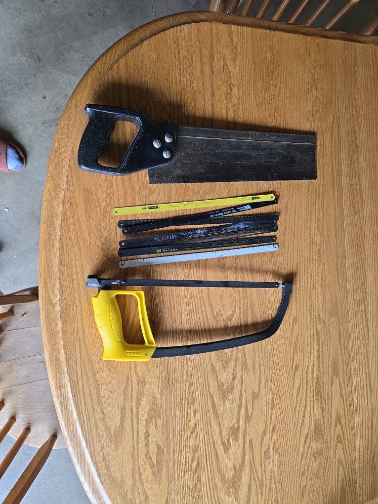 Free Hacksaw With Blades
