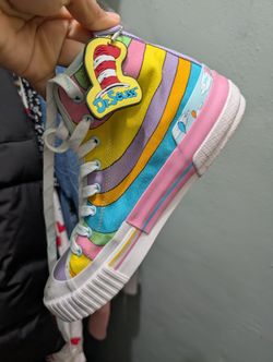 Women's 7.5 High Top Dr Seuss Skechers Shoes