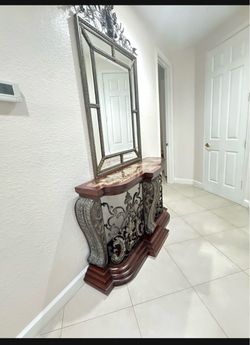 Ornate Console Table with Wall Mirror Set