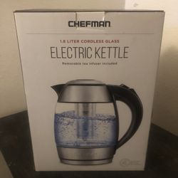 Chefman 1.8 Liter Cordless Glass Electric Kettle 