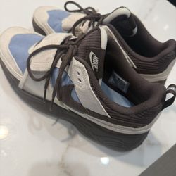 Nike Travis Leche Blue