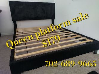Black Queen Codouroy Platform
