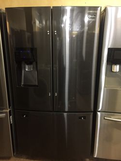 New Samsung French door 36” refrigerator in black stainless steel