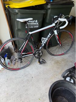 Trek 1.2 road bike mint cond carbon fork 52cm frame