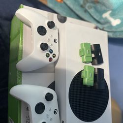 Xbox And Accessories