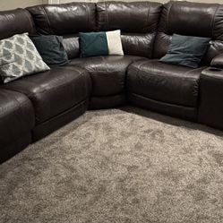 6 Peace Electric Sectional 