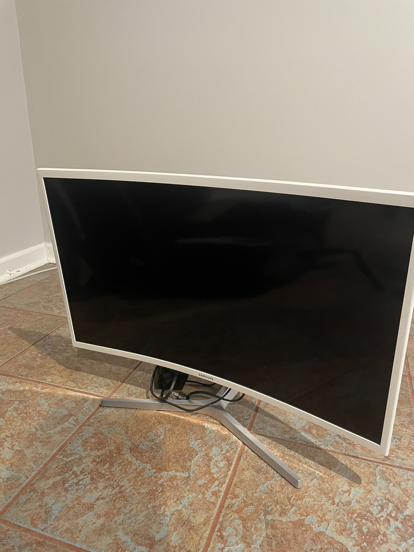 Samsung Monitor New