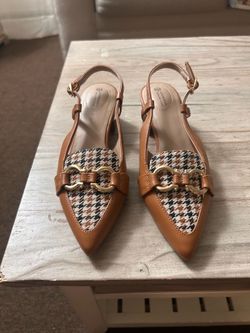Brand new gianibernine memory foam size 6
