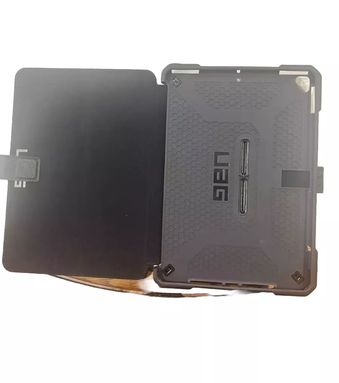 UAG iPad 9th Generation Case Black