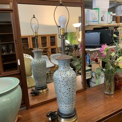 Oriental Antique Blue and Gold Large Table Lamp 