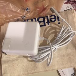 60 W L Tip MacBook Charger Brand New