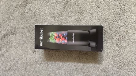 NutriBullet 500W Personal Blender Black 24 oz Cup & To-Go Lid – New in Box