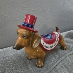 Brand New Blue Sky Ceramics Stand Tall And Proud Patriotic Dachshund 8" x 7" 