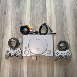 Play Station 1( PS1)