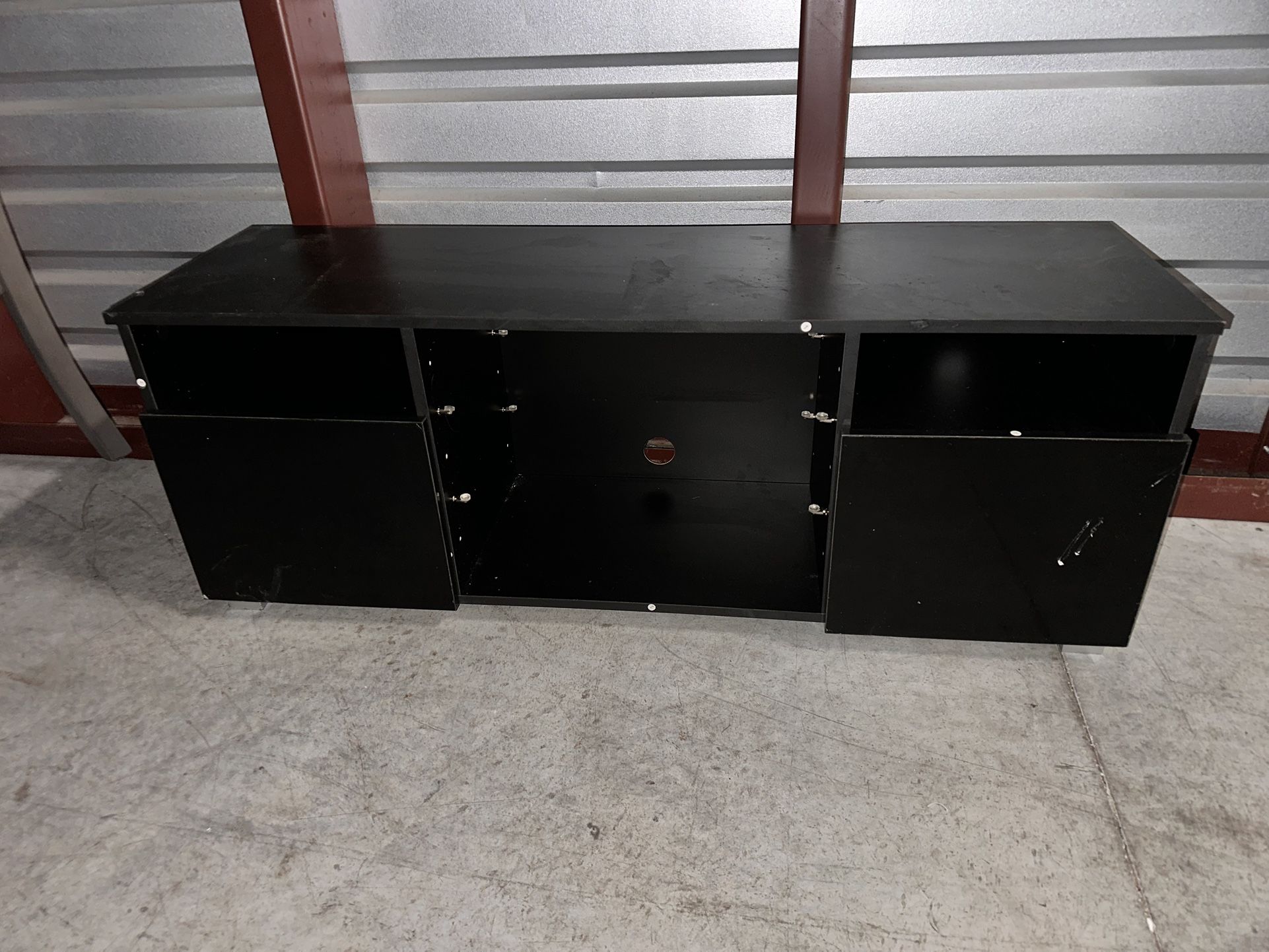 Black Tv Stand With Glass Shelves