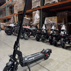 Long-range electric scooter