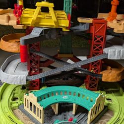 Thomas & Friends Trains & Cranes Super Tower Playset with Thomas Thomas The Train Toy