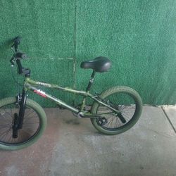 20"camo BMX