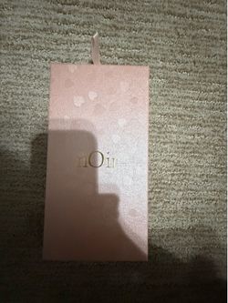 Noir keychain