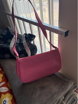 Pink shoulder bag