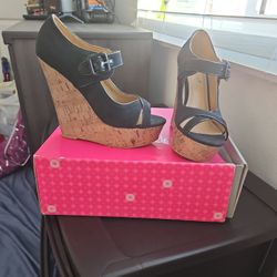 Shoedazzle High Heels for Sale in Santa Rosa Va CA OfferUp