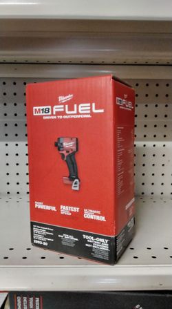MILWAUKEE M18 FUEL 1/4" HEX IMPACT DRIVER (TOOL ONLY)