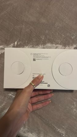 * Apple Watch Ultra 2 49mm GPS + Cellular – New & Sealed