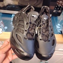 ADDIDA CLIMATE COOL SIZE 10 