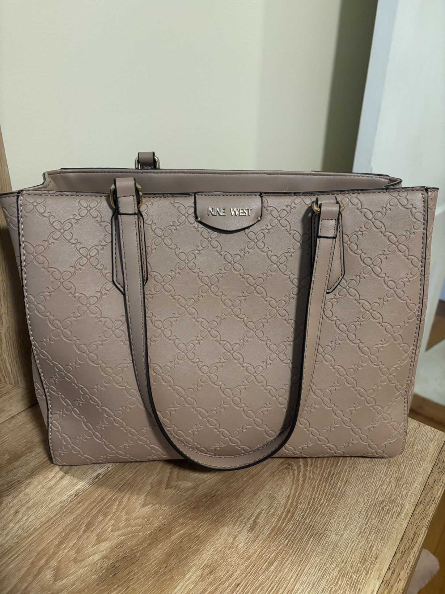 Nine West Purse 