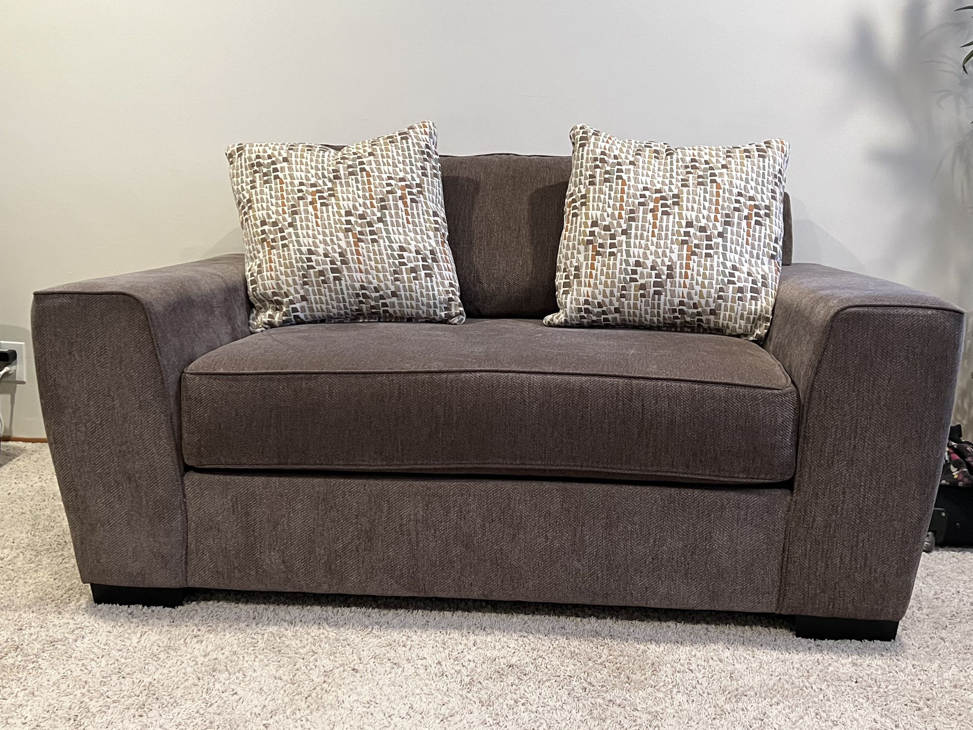 Loveseat/Oversized Chair Taupe