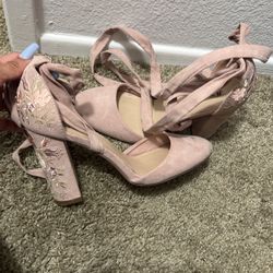 Women’s Heels 
