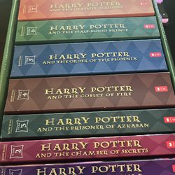 Harry Potter Paper Back Box Set 1-7. 