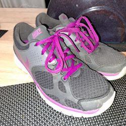 Nike Purple And Gray Sneakers 