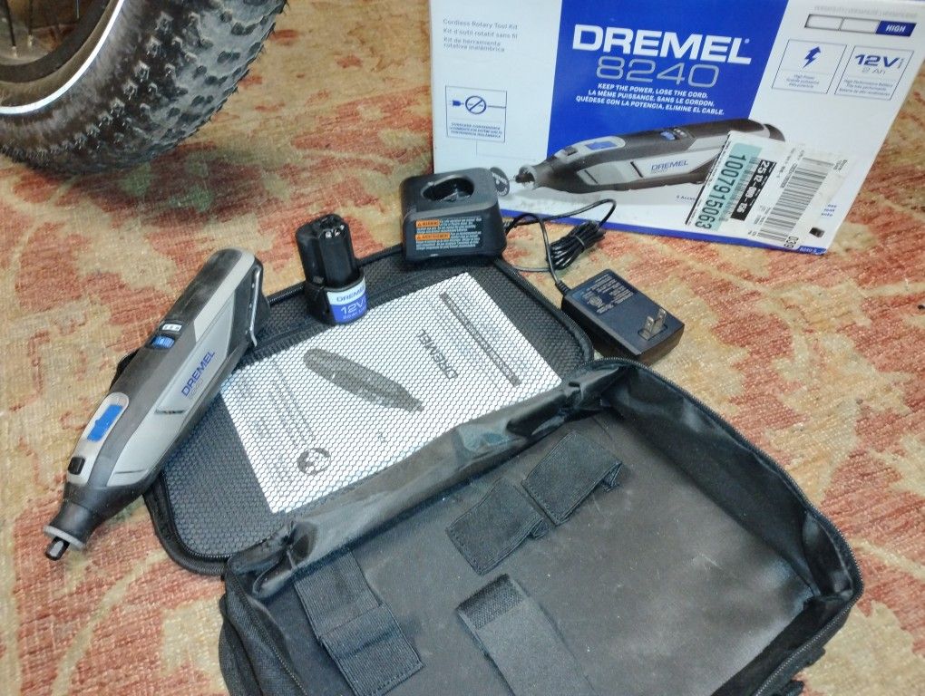 Dremel 8240