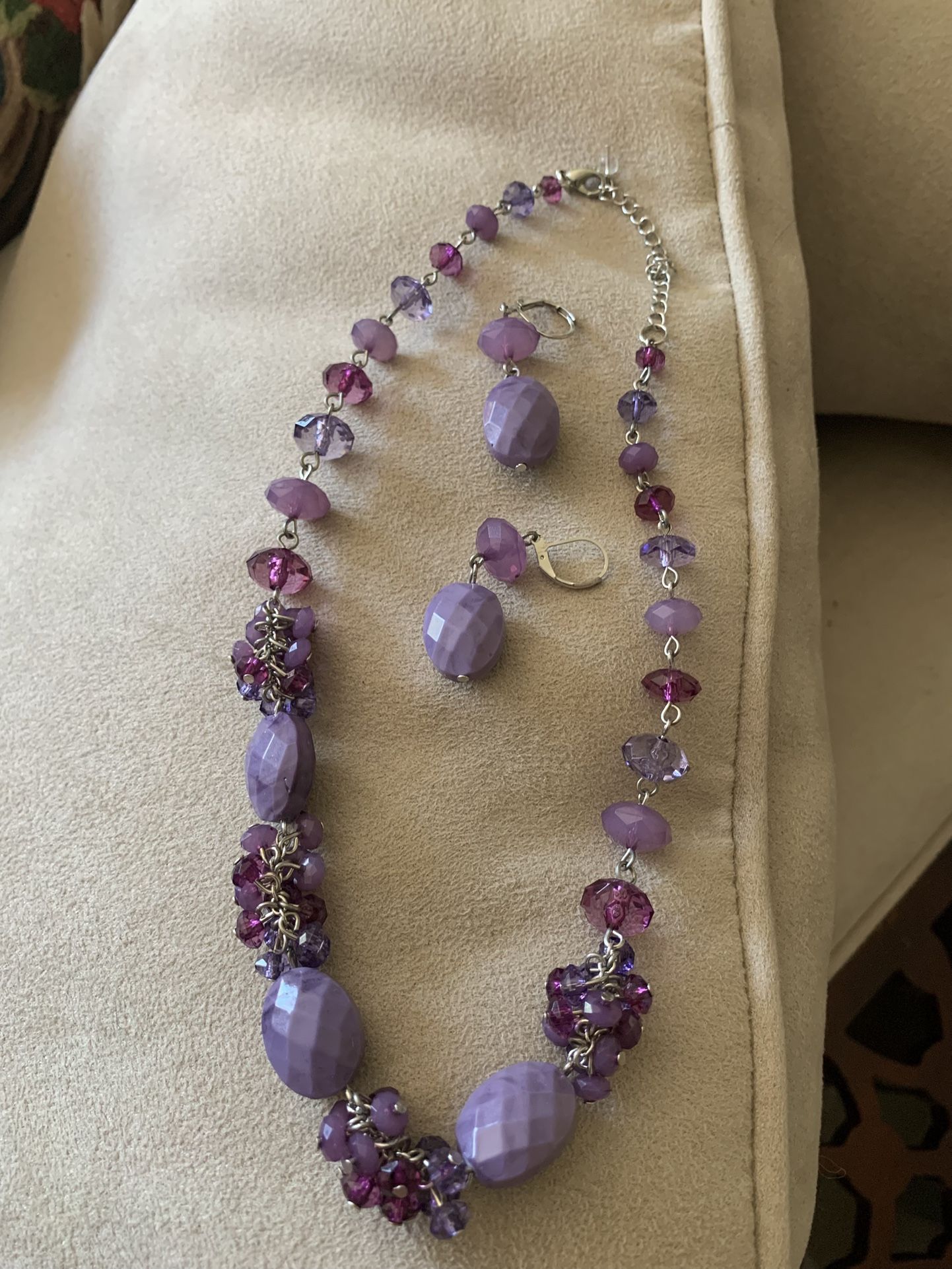 Necklace & Earring Set