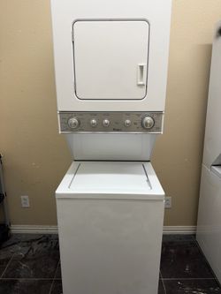 24” Whirlpool Washer And Dryer Stackable