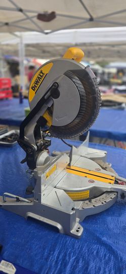 Dewalt Mitter Saw Cortadora