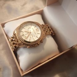 Mk watch ⌚️ Great condition