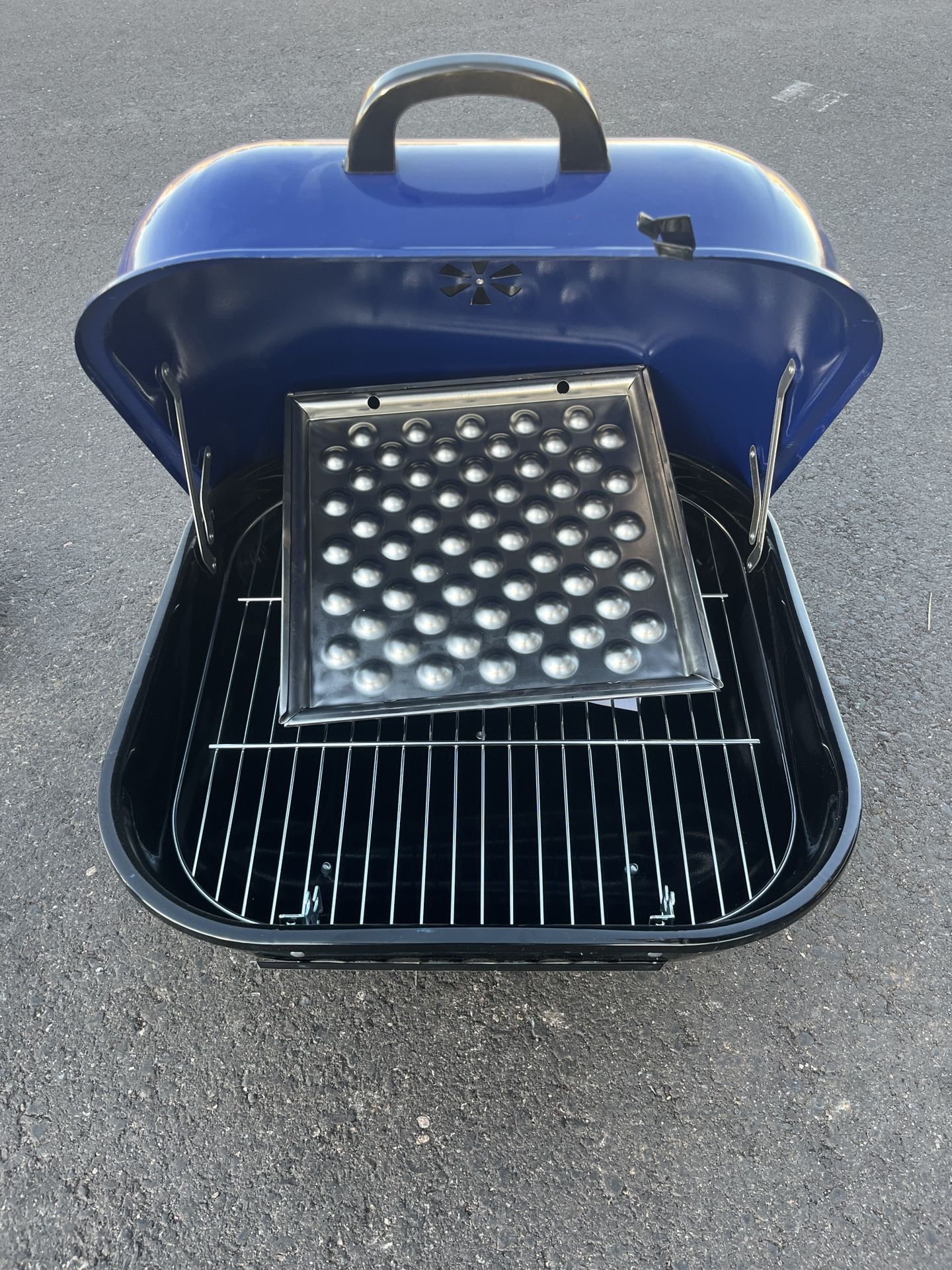 Bbq Charcoal grill - Americana Kettle - New 