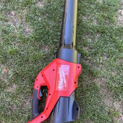 Blower Milwaukee 18v Tool Only