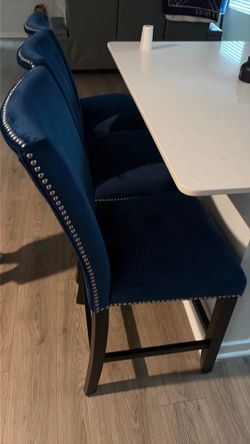 Dinning room chair 24”